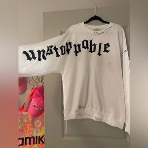 Skull house white unstoppable crew neck
